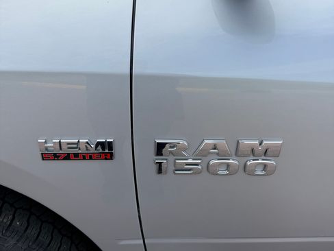 Used 2017 RAM 1500 Big Horn AWD/4WD image 8