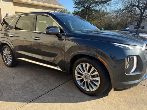 Used 2020 Hyundai Palisade Limited image 2
