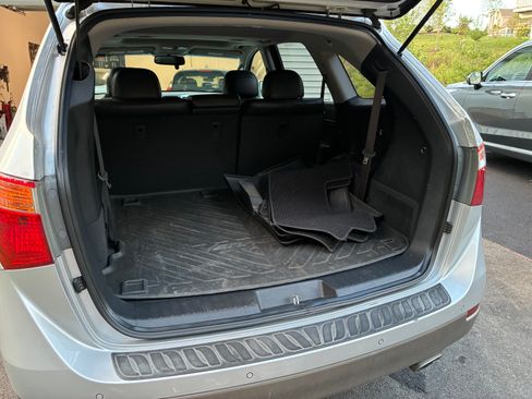 Used 2012 Hyundai Veracruz Limited w/ Navigation Pkg image 6