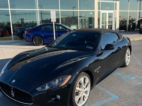 Used 2012 Maserati GranTurismo Sport image 2