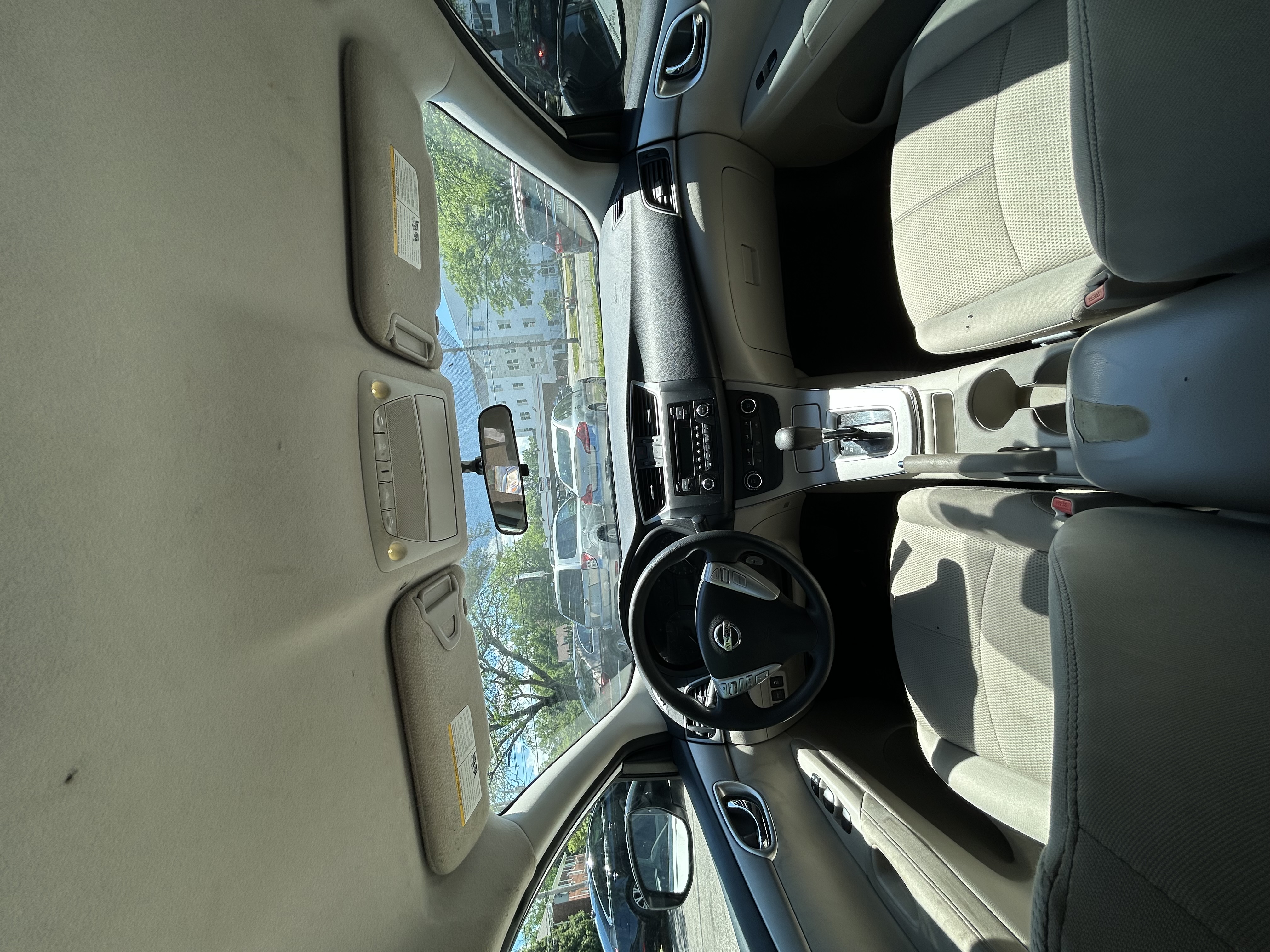 Used 2015 Nissan Sentra S FWD image 9