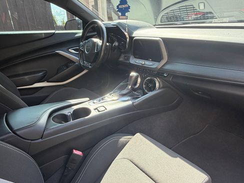 Used 2019 Chevrolet Camaro SS image 11