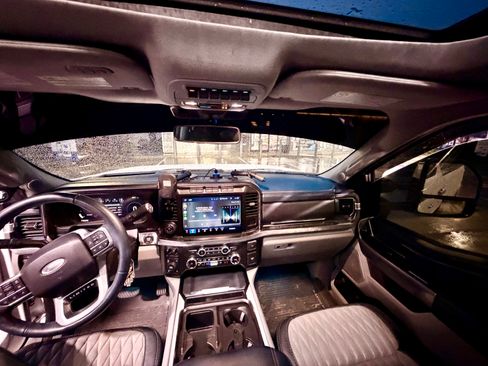 Used 2024 Ford F350 Limited w/ FX4 Off-Road Package image 5