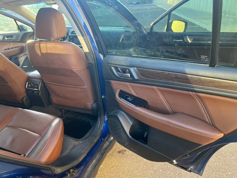 Used 2017 Subaru Outback 3.6R Touring w/ Popular Package #5A image 14