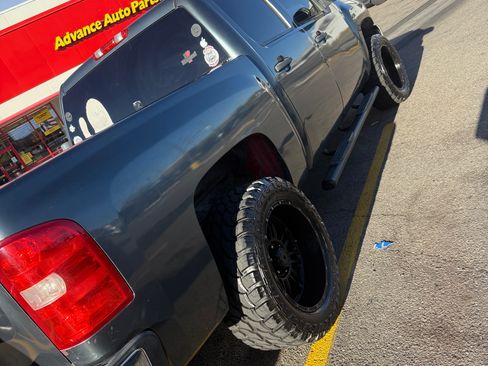 Used 2012 Chevrolet Silverado 1500 LT image 9