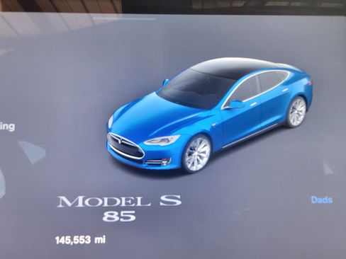 Used 2014 Tesla Model S P85 RWD image 2