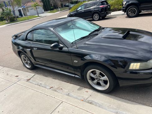 Used 2001 Ford Mustang GT RWD image 15