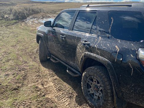 Used 2018 Toyota 4Runner TRD Pro AWD/4WD image 8