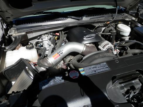 Used 2004 Chevrolet Silverado 1500 LT w/ Light Duty Power Package image 19