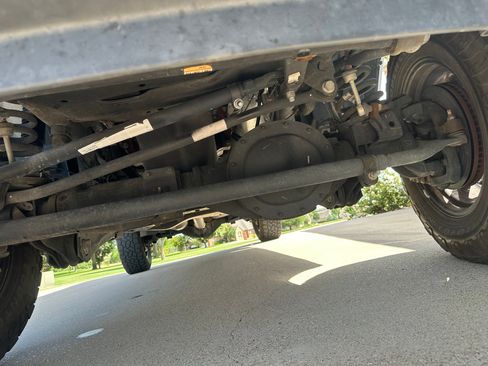 Used 2018 RAM 2500 Tradesman w/ Chrome Appearance Group AWD/4WD image 18