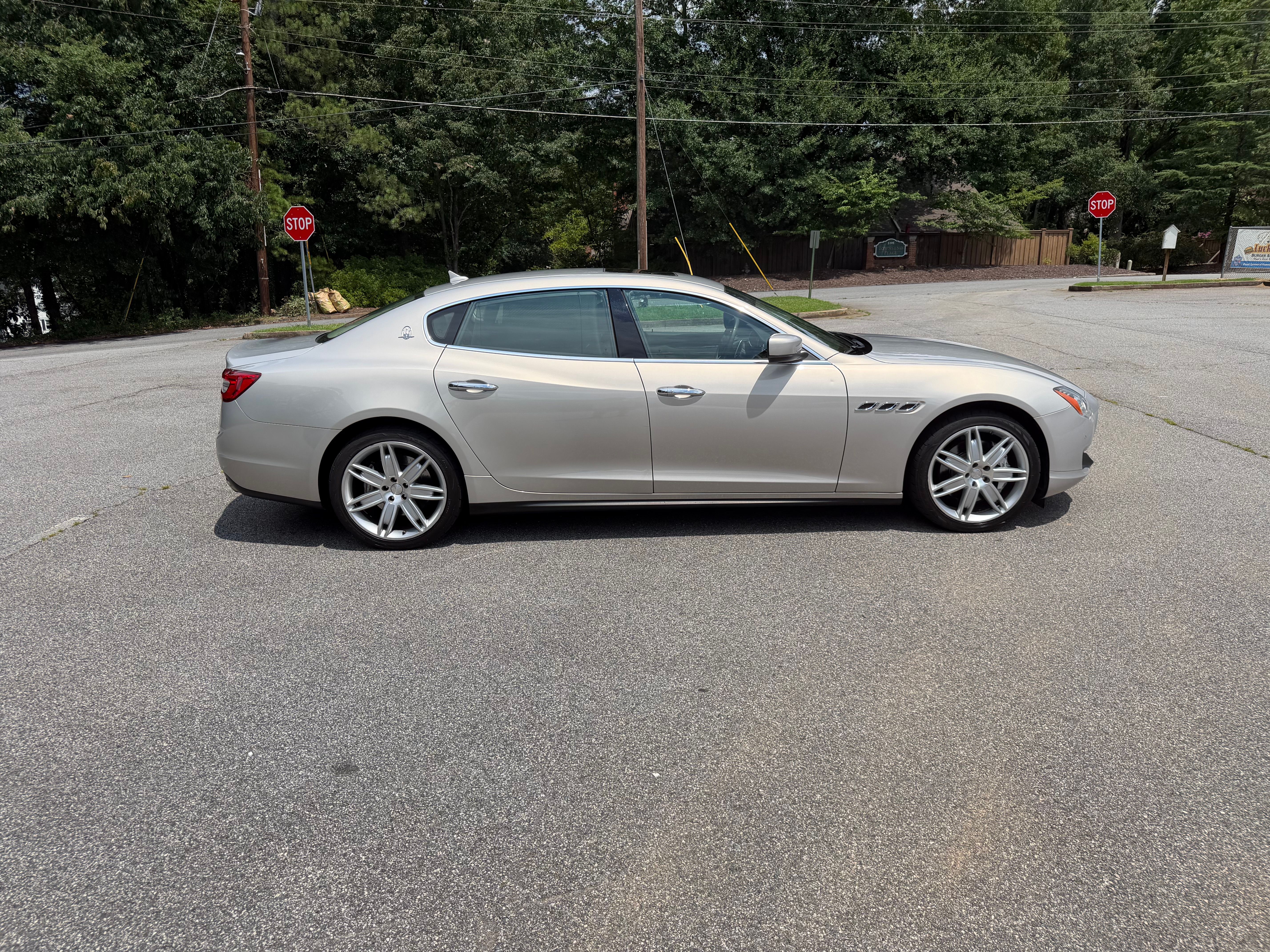 Used 2014 Maserati Quattroporte S Q4 AWD/4WD image 9