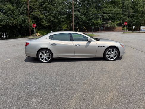 Used 2014 Maserati Quattroporte S Q4 AWD/4WD image 8