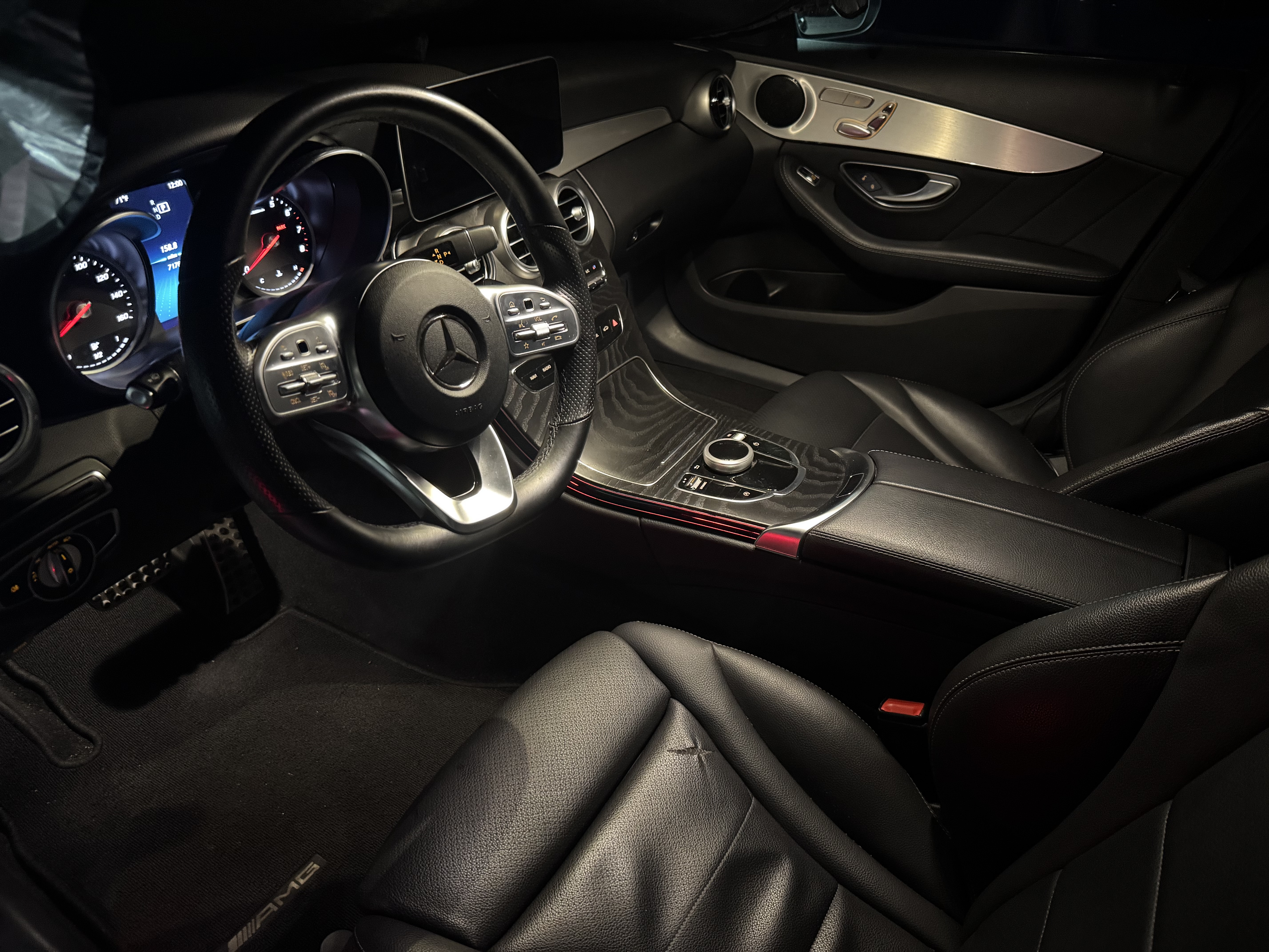 Used 2019 Mercedes-Benz C 300 Sedan image 12