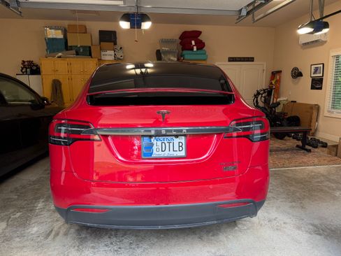 Used 2020 Tesla Model X Long Range AWD/4WD image 4