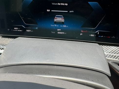 Used 2026 BMW X5 M60i AWD/4WD image 4