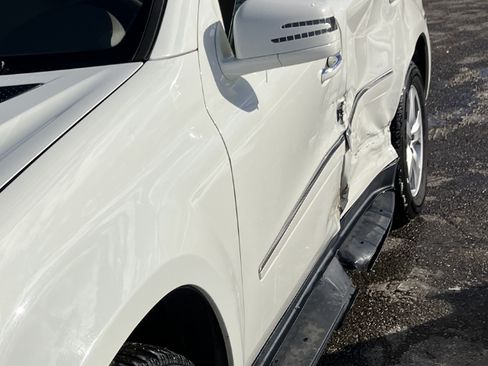 Used 2011 Mercedes-Benz GL 450 4MATIC image 10