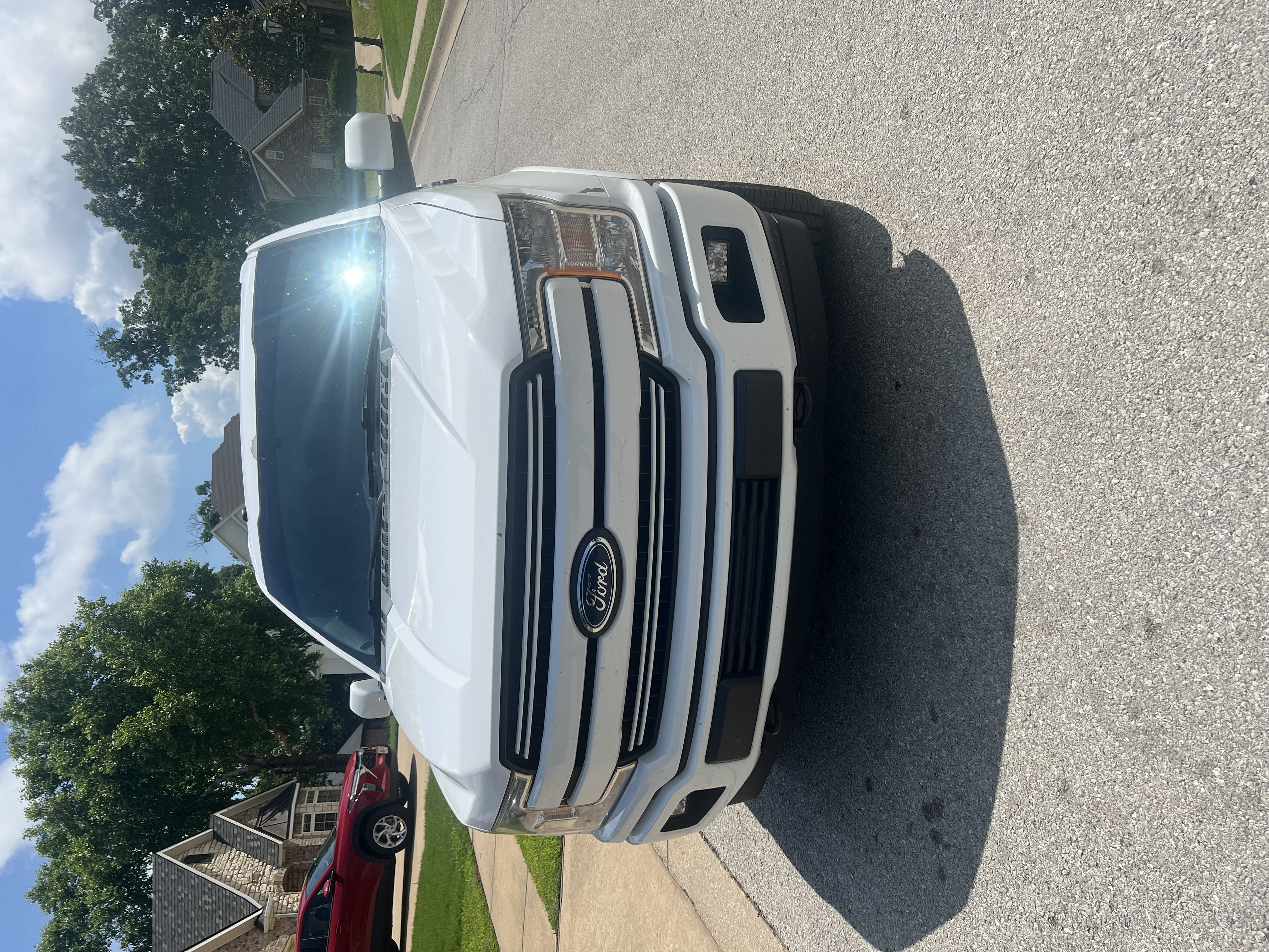 Used 2018 Ford F150 Lariat AWD/4WD image 2