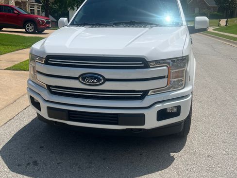 Used 2018 Ford F150 Lariat AWD/4WD image 2