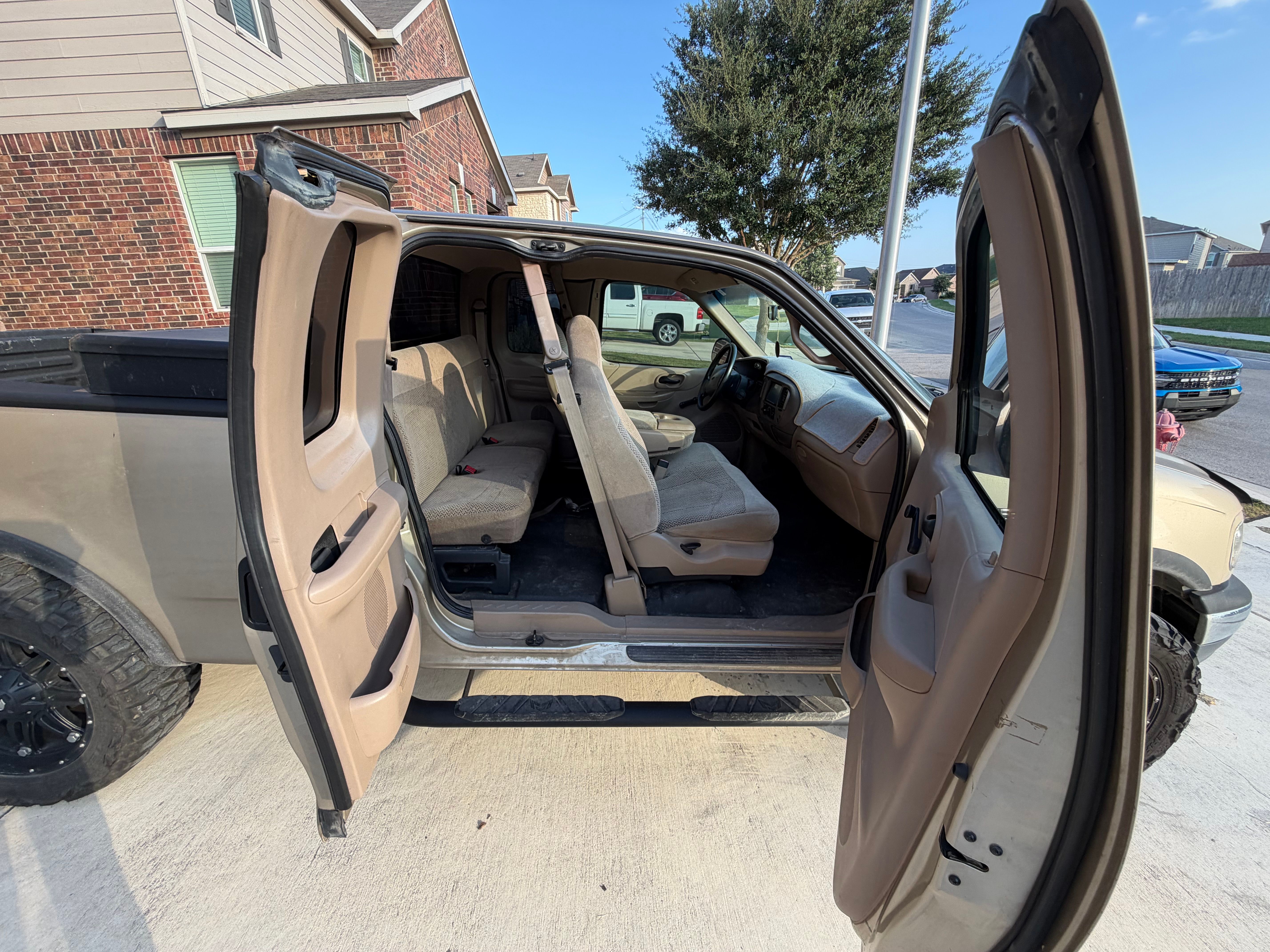 Used 1999 Ford F150 2WD SuperCab image 9