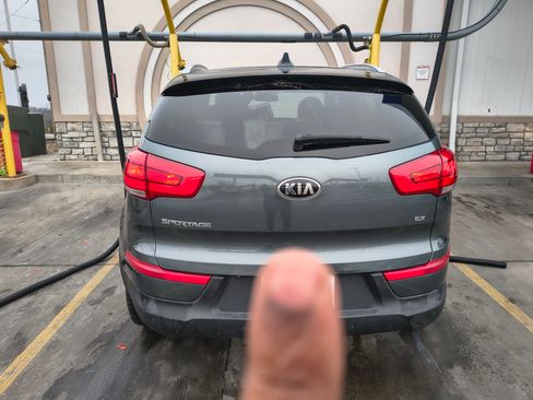 Used 2015 Kia Sportage EX image 2