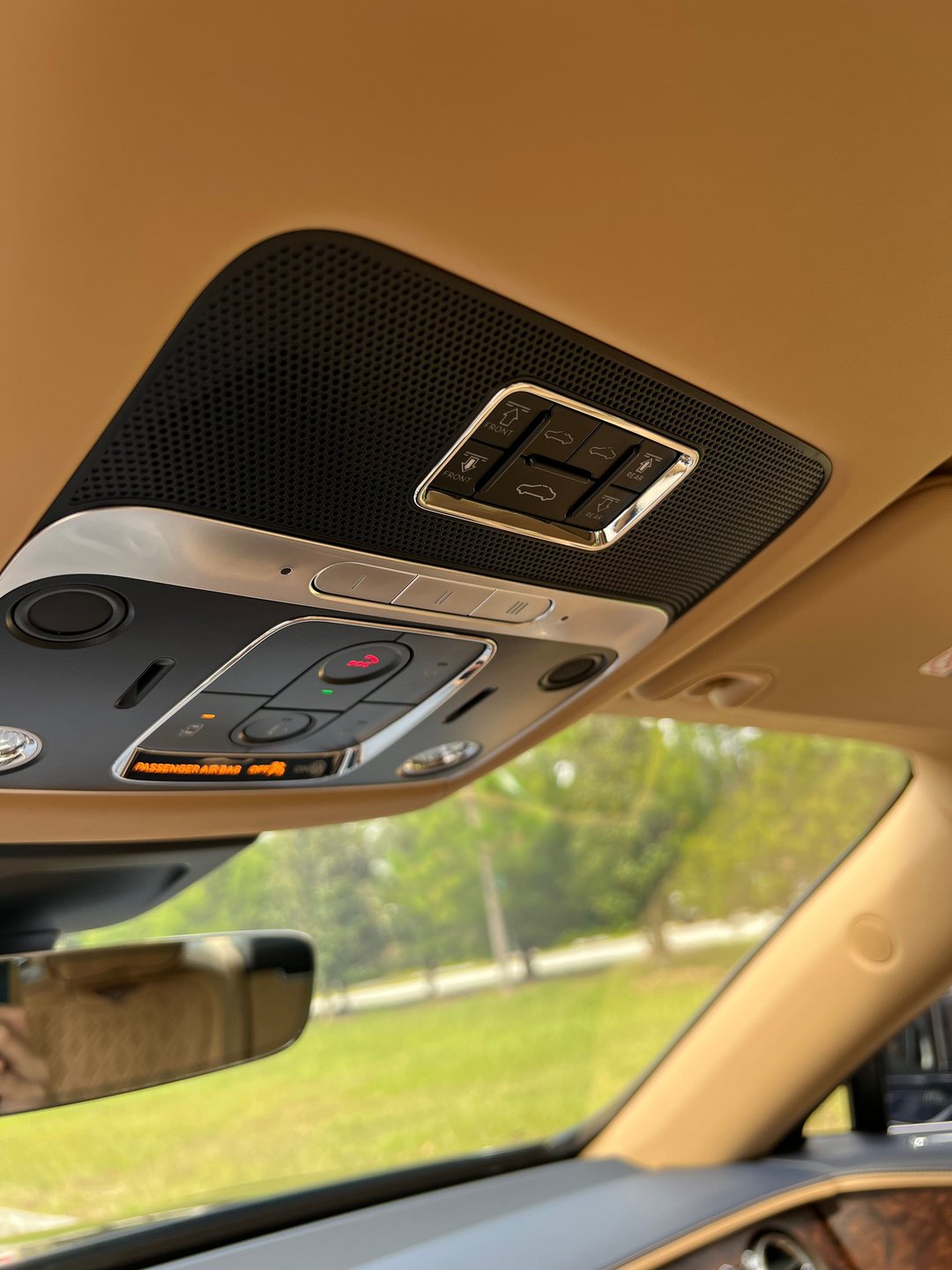 Used 2022 Bentley Flying Spur V8 AWD/4WD image 22