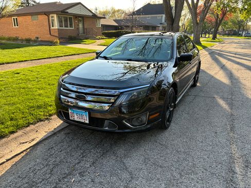 Used 2011 Ford Fusion Sport w/ 402A Rapid Spec Order Code FWD image 2