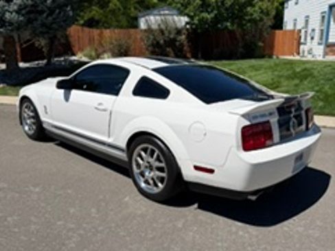 Used 2008 Ford Mustang Shelby GT500 RWD image 4