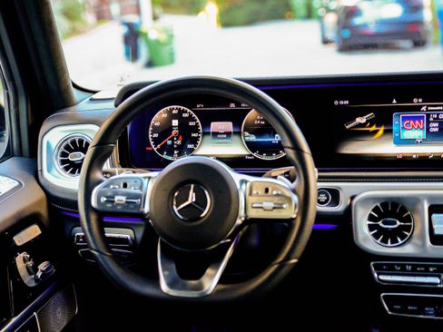 Used 2023 Mercedes-Benz G 550 image 28