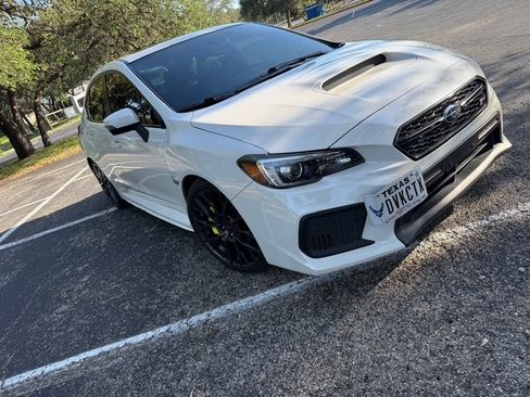 Used 2019 Subaru WRX STI Limited w/ Popular Package #1 AWD/4WD image 5