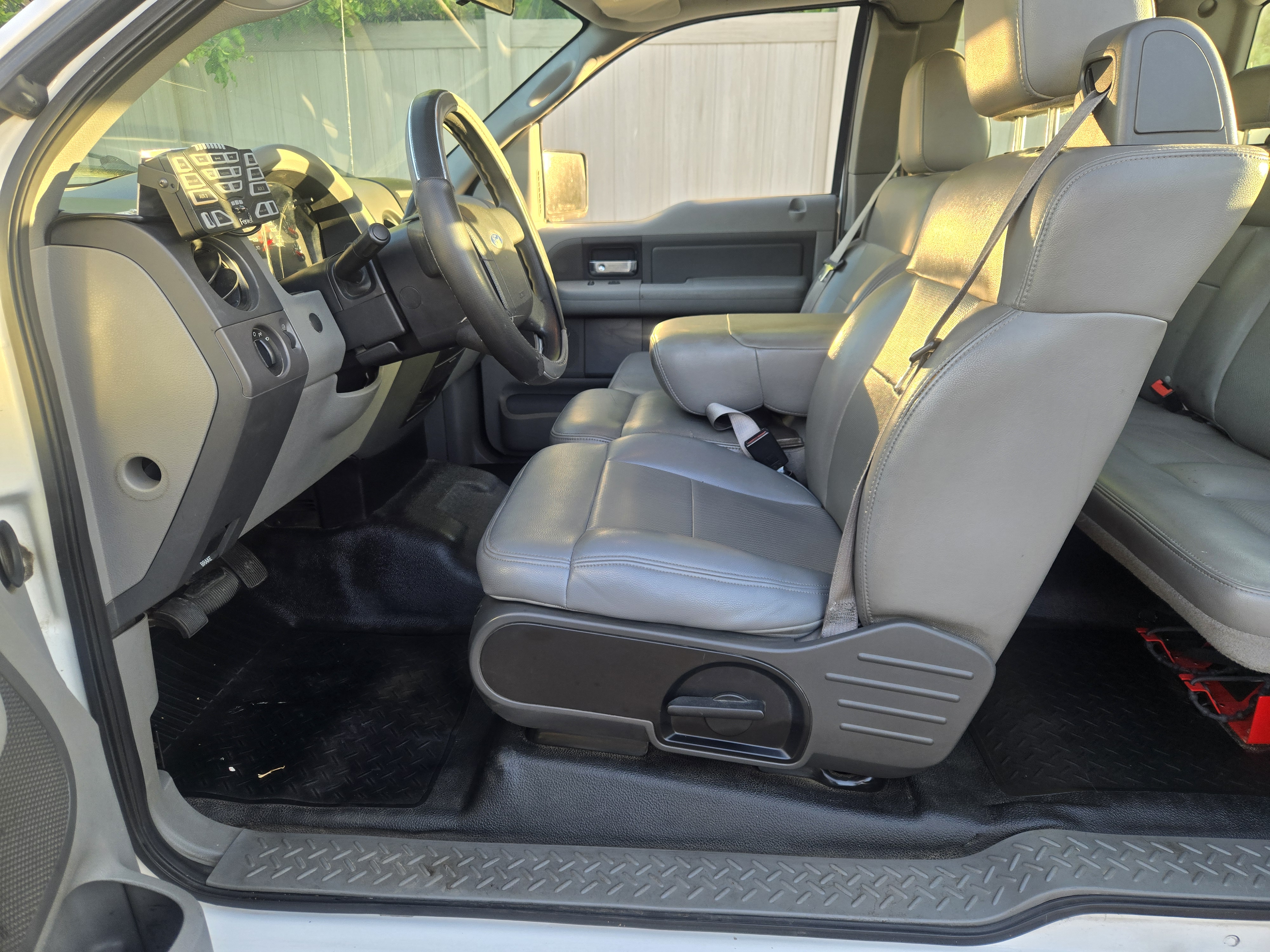 Used 2006 Ford F150 XL RWD image 4