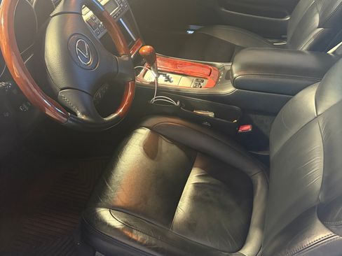 Used 2008 Lexus SC 430 Convertible image 6