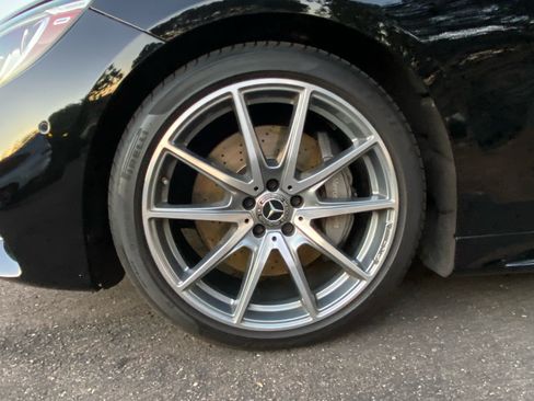 Used 2020 Mercedes-Benz S 560 4MATIC Coupe image 13