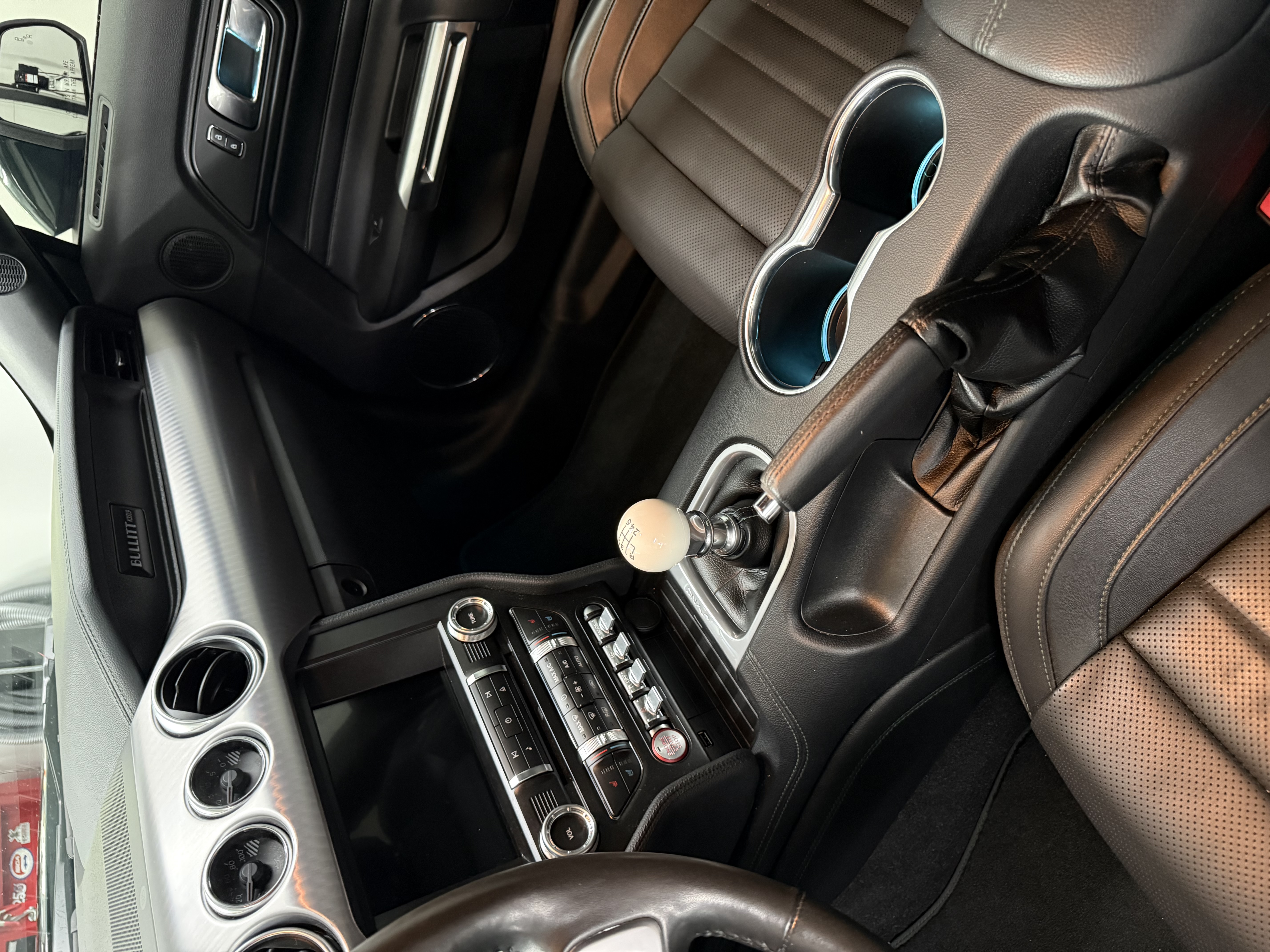 Used 2019 Ford Mustang Bullitt w/ Bullitt Electronics Package RWD image 12