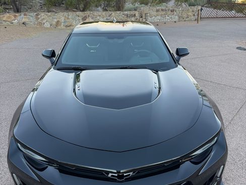 Used 2019 Chevrolet Camaro ZL1 image 5