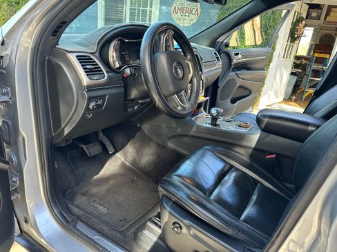 Used 2015 Jeep Grand Cherokee Limited image 15