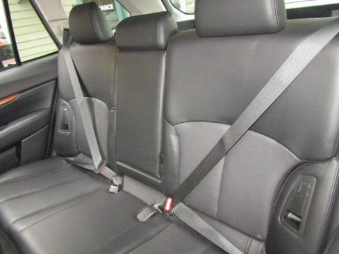 Used 2014 Subaru Outback 2.5i Limited AWD/4WD image 11