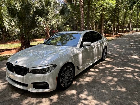 Used 2018 BMW 540i RWD image 2