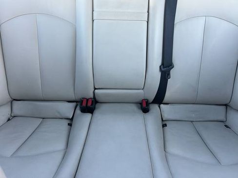 Used 2009 Mercedes-Benz E 350 Sedan image 9