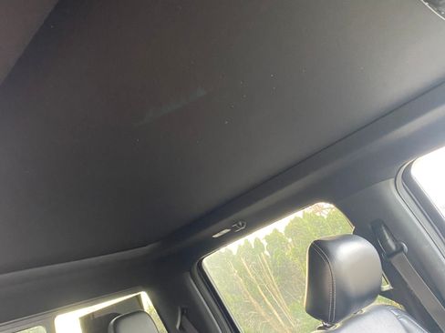 Used 2017 Ford F150 Lariat w/ Equipment Group 502A Luxury image 12