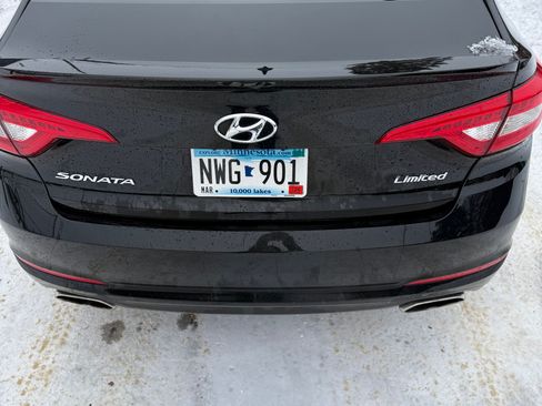 Used 2016 Hyundai Sonata Limited w/ Option Group 04 image 2