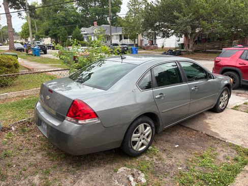 Used 2008 Chevrolet Impala LS FWD image 10