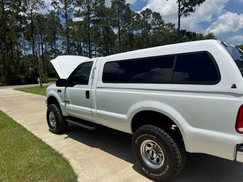 Used 2001 Ford F250 4x4 Regular Cab Super Duty image 1