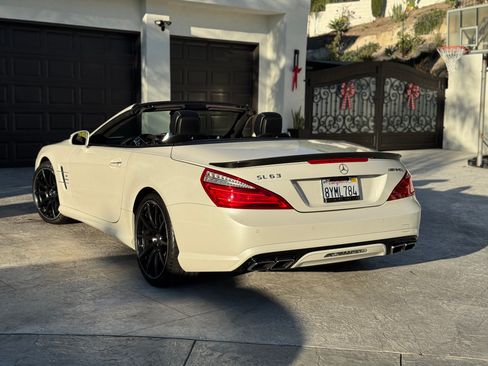 Used 2014 Mercedes-Benz SL 63 AMG image 12