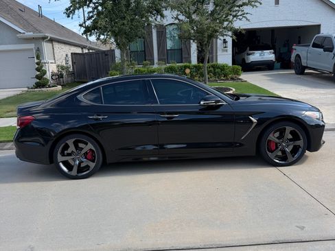 Used 2019 Genesis G70 3.3T Advanced w/ Sport Package RWD image 5