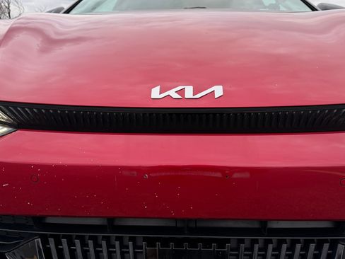 Used 2022 Kia EV6 Wind image 6