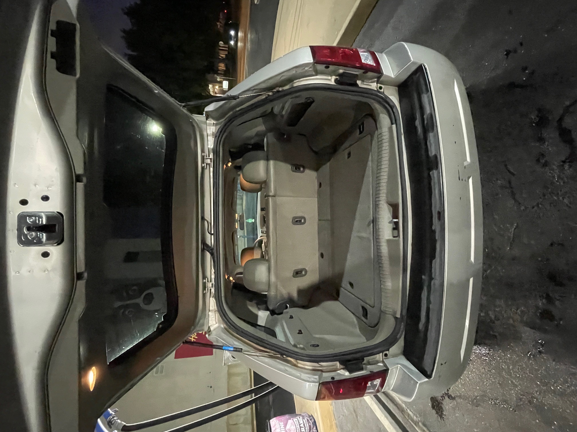 Used 2007 Jeep Grand Cherokee Laredo w/ Cargo Convenience Group RWD image 9