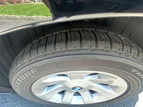Used 2008 BMW 750i RWD image 10
