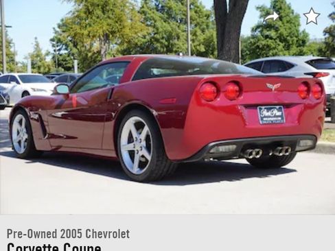Used 2005 Chevrolet Corvette Coupe w/ Preferred Equipment Group image 10