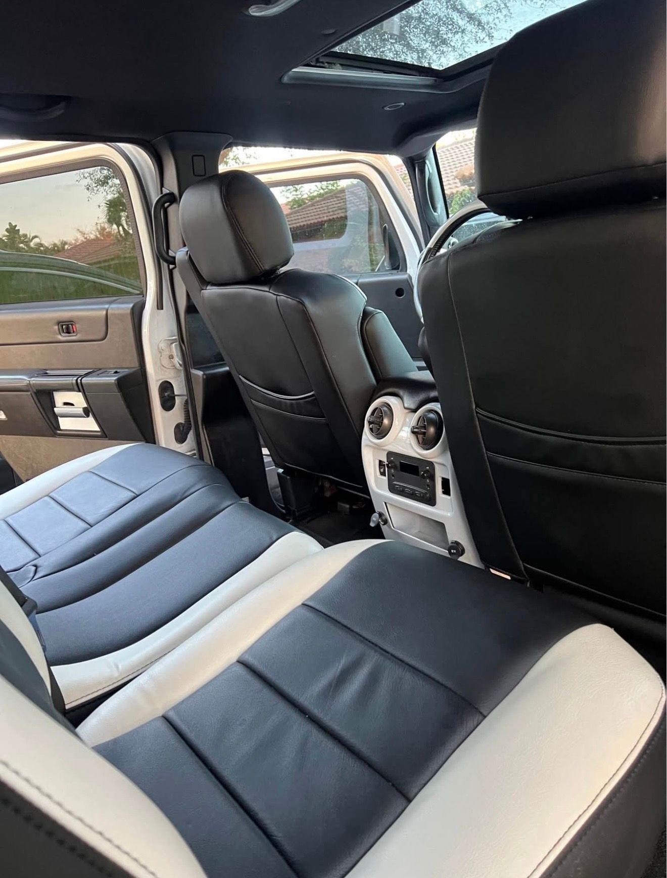 Used 2007 HUMMER H2 AWD/4WD image 9