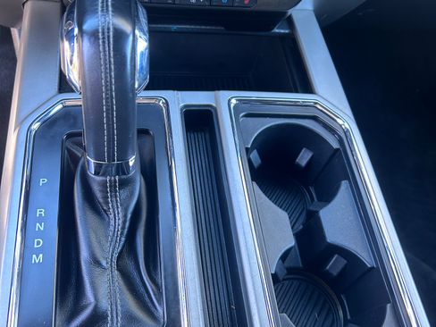 Used 2018 Ford F150 Lariat image 15